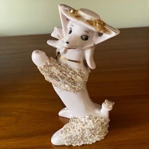 VTG Lipper & Mann Pink Poodle With Spaghetti & Gold Gilt Trim